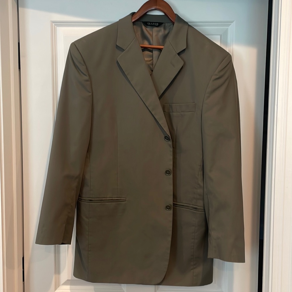 Jos A BANK 3 Button Suit in Olive Green/Clay
